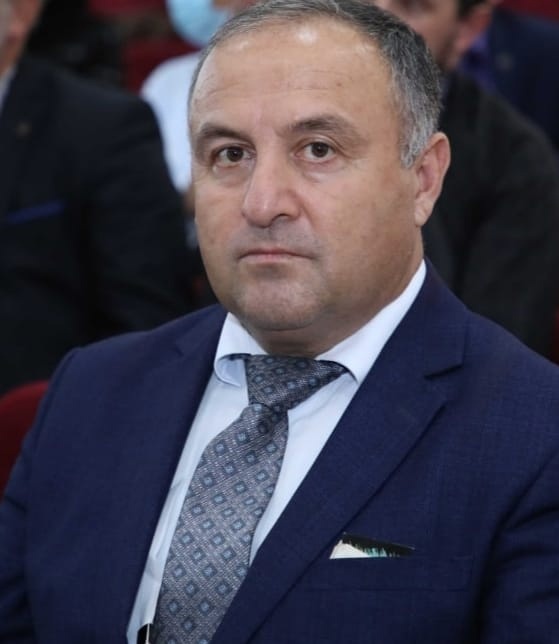 Минатуллаев Наби Ирбайханович.